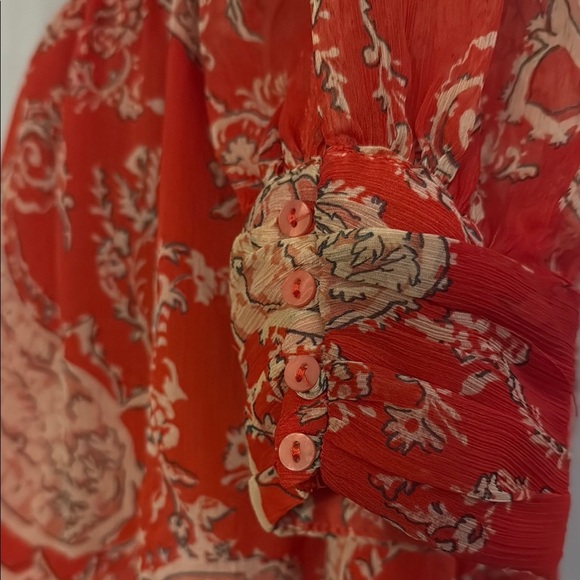 Red Paisley Long Sleeve Flowy Mini Dress. Size Small. - Picture 3 of 8